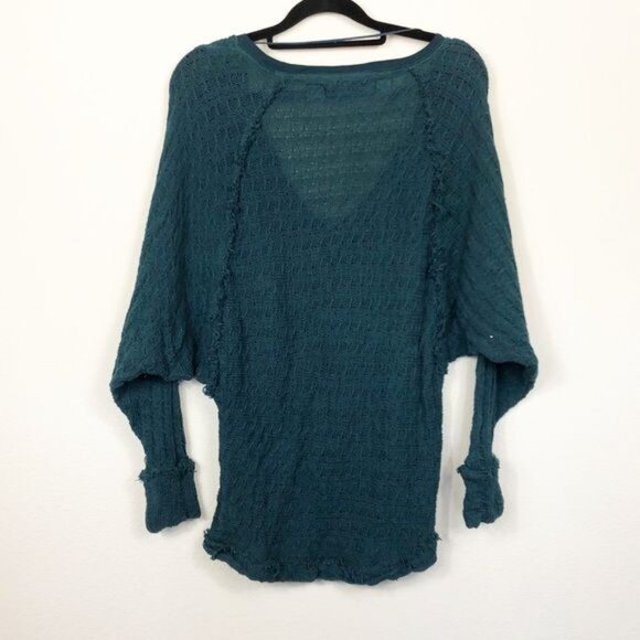 We The Free Thiens Hacci Teal Oversized Top XS Lightweight Textured Knit Raw Hem - Picture 4 of 9